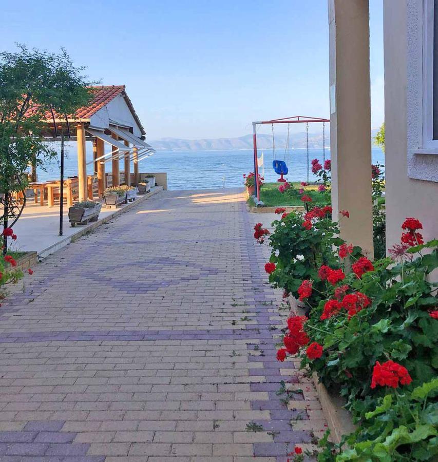Seafront * Κάβος