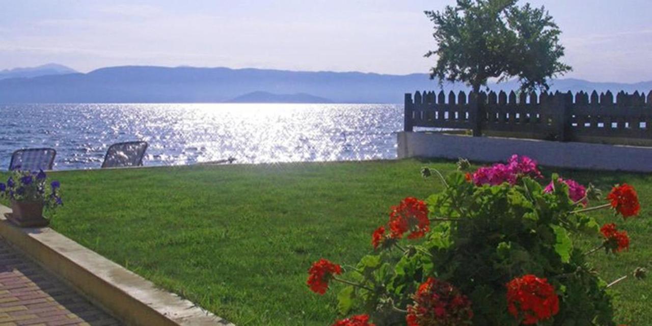 Ξενοδοχείο με διαμερίσματα Seafront Κάβος
